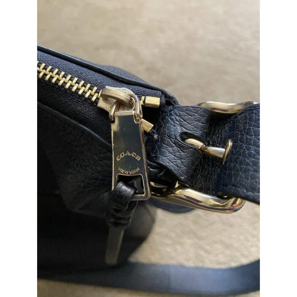 Coach Val Women's Duffle Bag - Black (C2818)